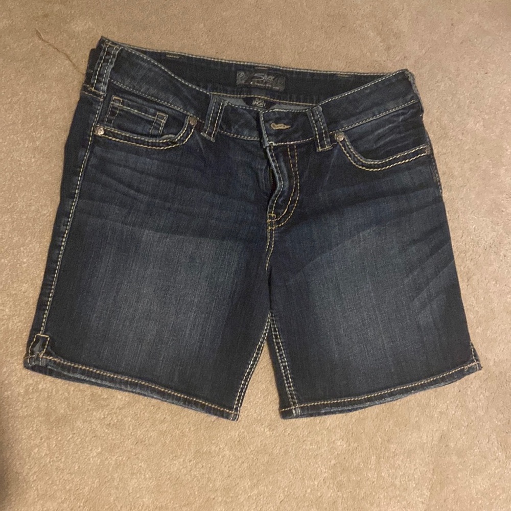 Silver Jean Short size 32